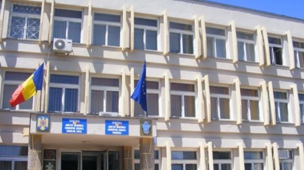 Pe ce se cheltuiesc banii publici la Primăria Orșova