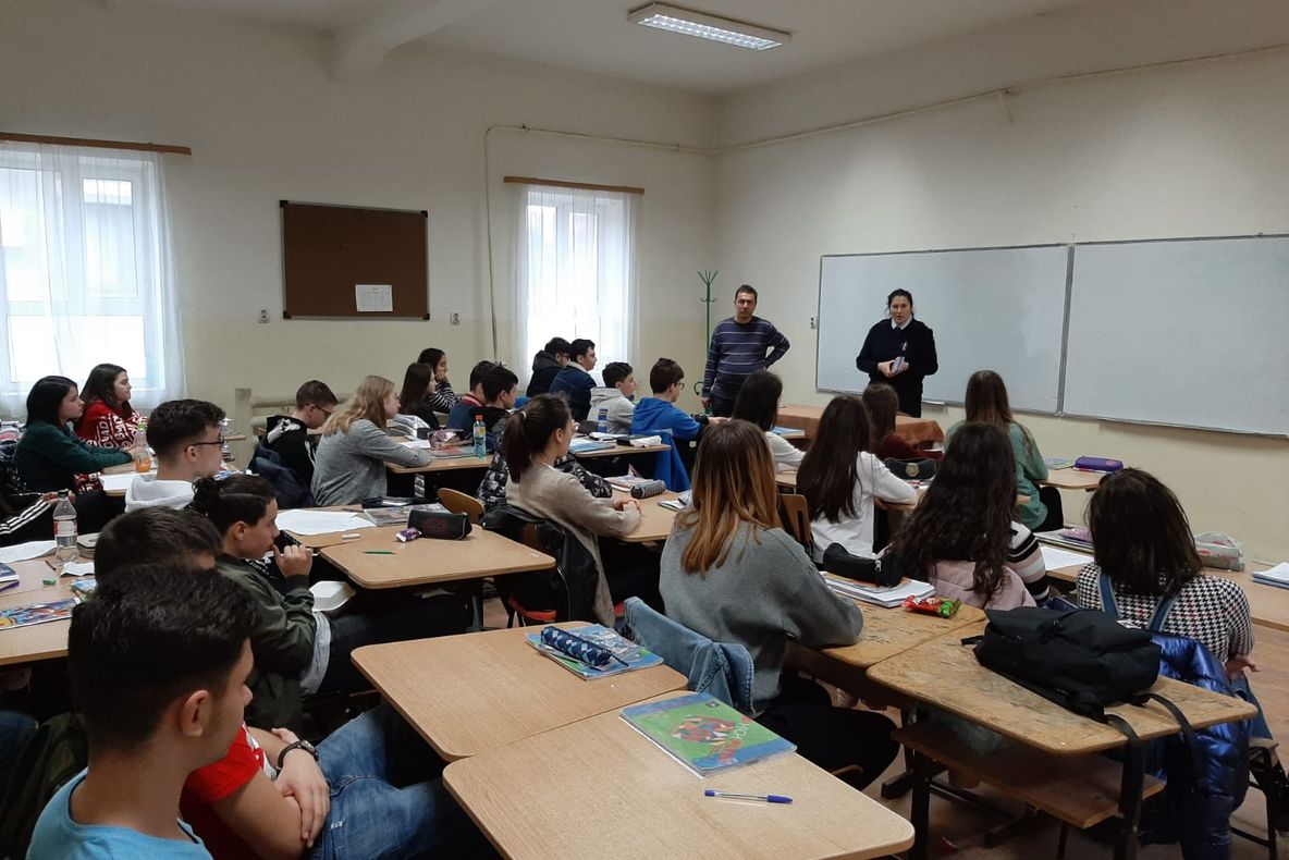 Pompierii mehedințeni au comemorat 43 de ani de la devastatorul cutremur din 1977