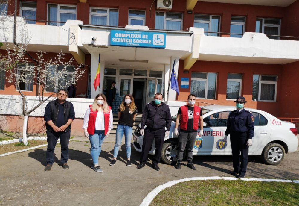 Ajutoare pentru bătrânii din căminele de la Strehaia și Bâcleș