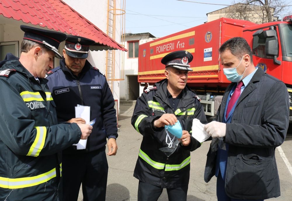 Aproape 35.000 de măști pentru medicii de familie din Mehedinți și personalul căminelor de bătrâni