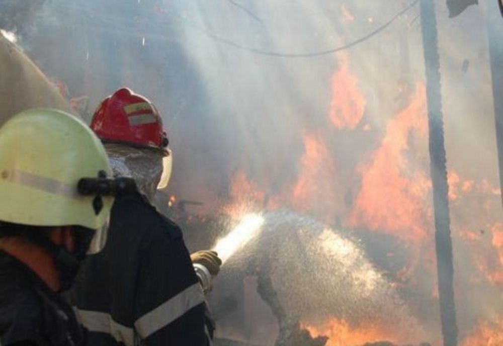 30 de misiuni ale pompierilor mehedințeni în 24 de ore