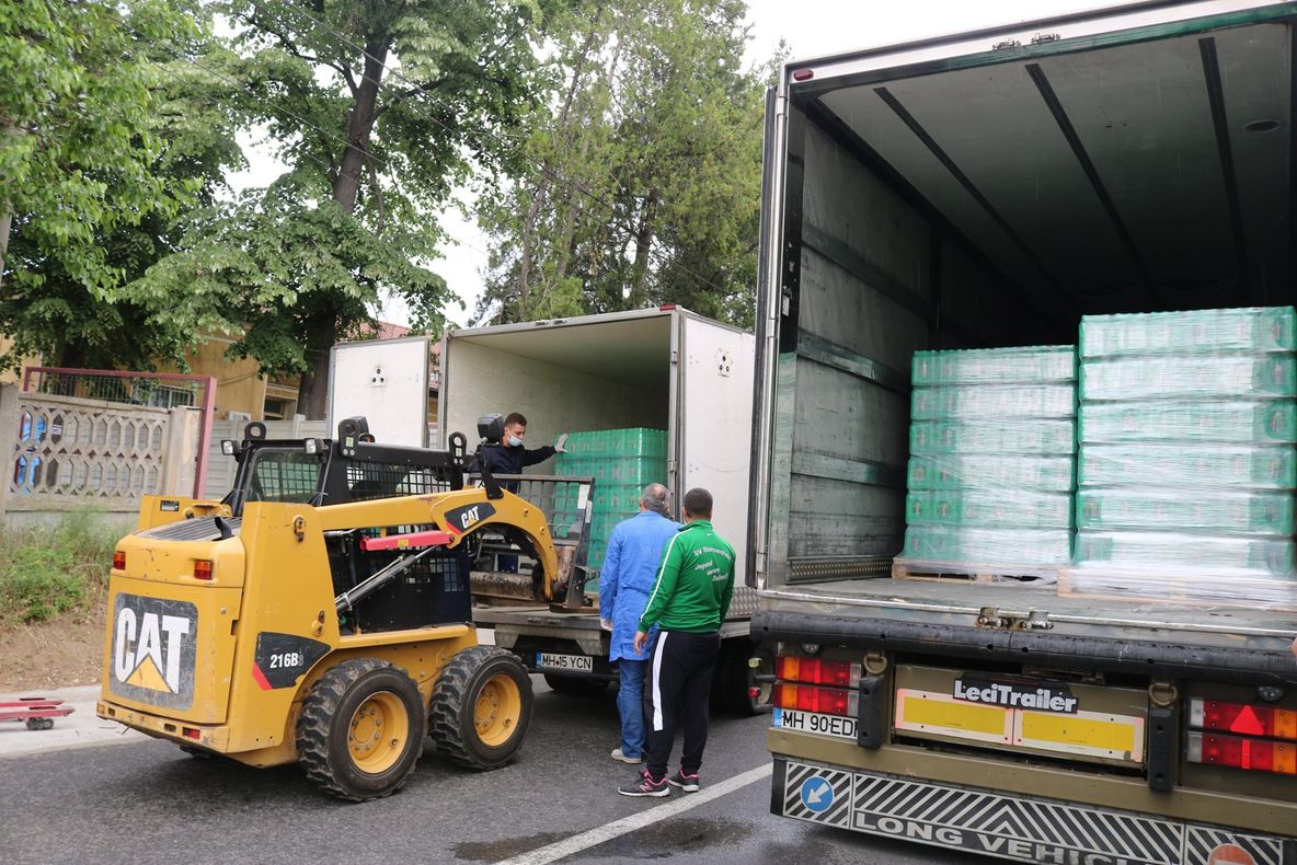 Spitalului Județean Mehedinți a primit o cantitate mare de apă ”Carpatina”