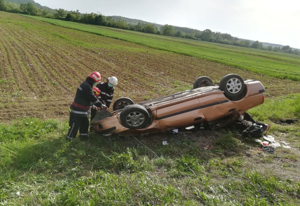 Accident în Mehedinți. Patru persoane au ajuns la spital 