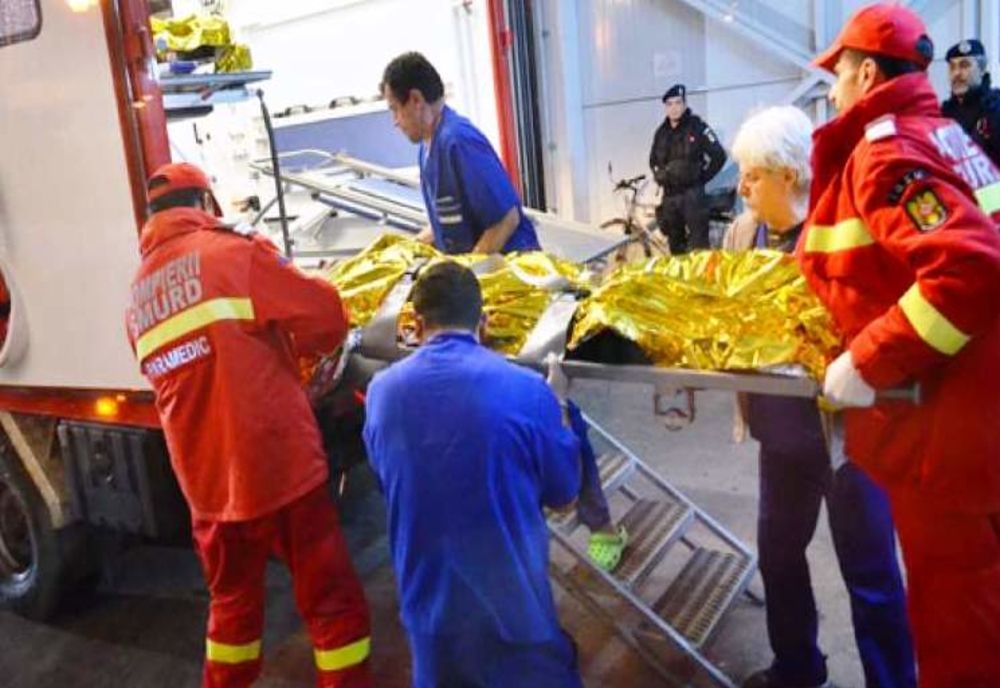 O tânără de 17 ani din Mehedinți a fost incendiată cu motorină, de un deținut eliberat condiționat