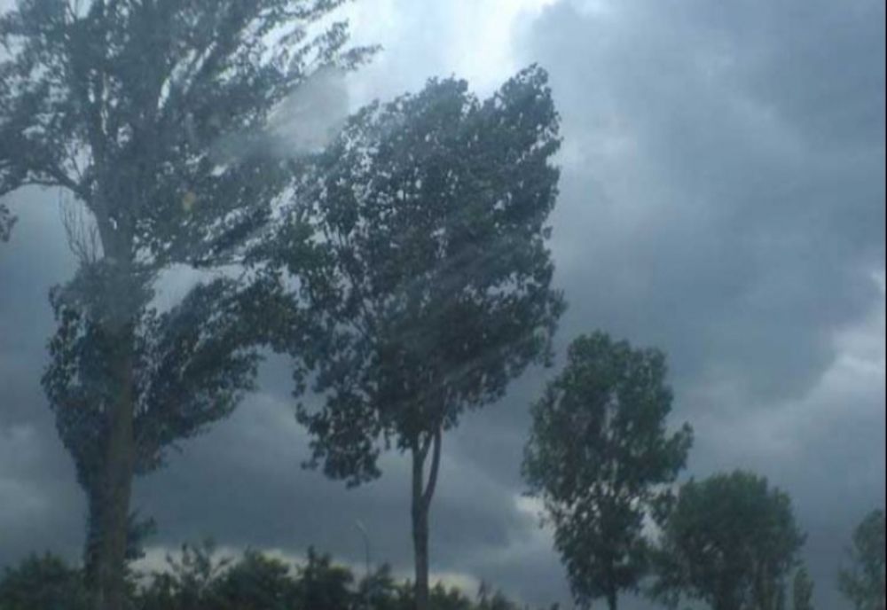 Mesaje RO ALERT, cod roșu de furtună în Caraș Severin