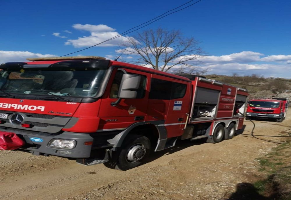 40 de misiuni ale pompierilor mehedințeni în weekend