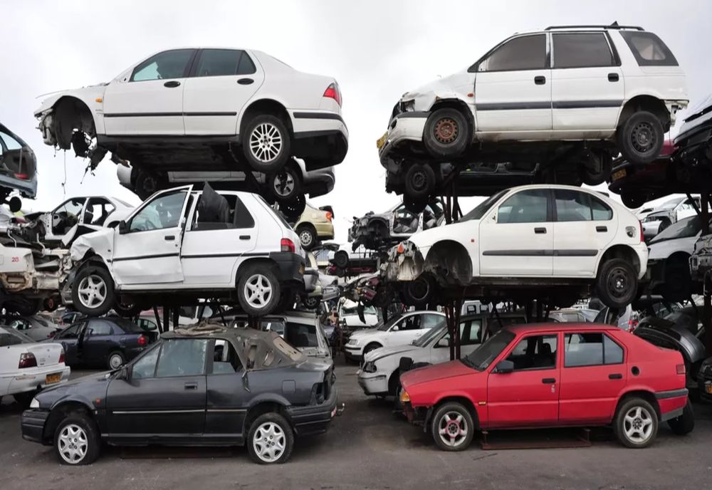 Programele Rabla Clasic și Rabla Plus vor fi reluate. Proprietarii vor putea să caseze două mașini vechi pentru o mașină nouă