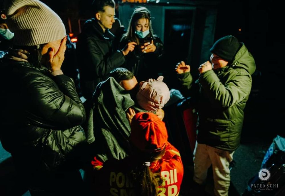 Vama Siret blocată de numărul mare de cetățeni ucraineni care intră în țară