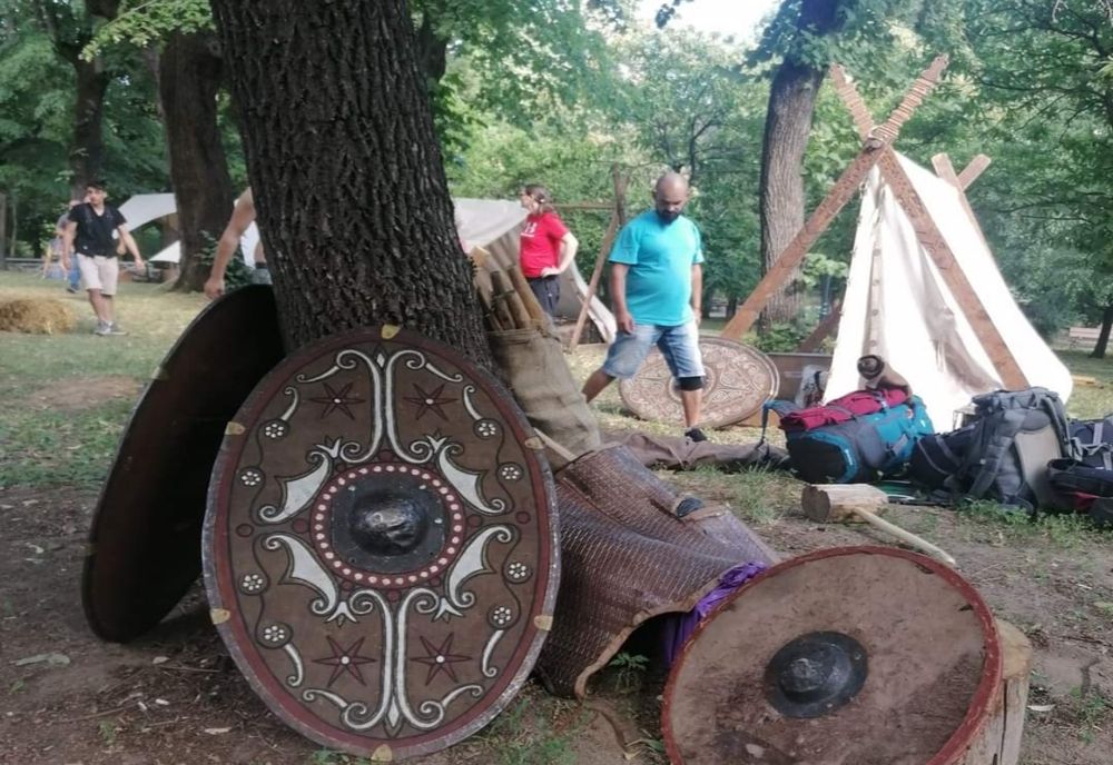 În Severin a început Festivalul Daco - Roman, "Drubeta" 