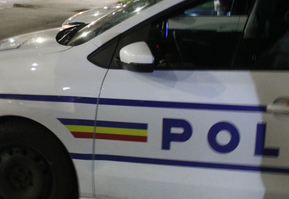 Anchetă în Orșova după ce au fost furate 10 butelii din fața unui imobil de locuințe