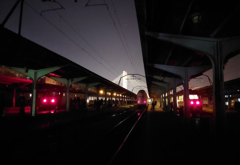 STARE DE URGENȚĂ ÎN SPANIA ȘI PORTUGALIA DUPĂ PANA DE CURENT FĂRĂ PRECEDENT CARE A AFECTAT 60 DE MILIOANE DE OAMENI 