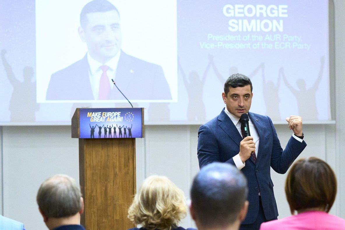 George Simion: „Uniți suntem MEGA. Uniți suntem puternici! Avem datoria să reconstruim și să facem din nou măreț continentul nostru!” | FOTO&amp;VIDEO