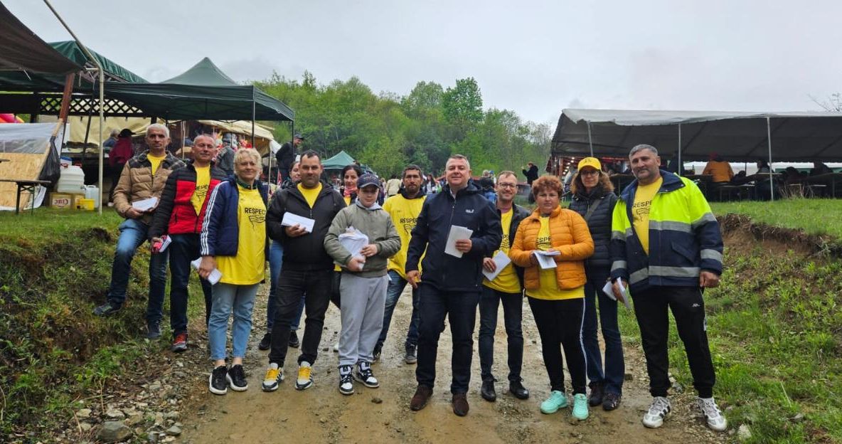 Reprezentanții AUR Mehedinți au participat la Sărbătoarea Liliacului de la Ponoarele