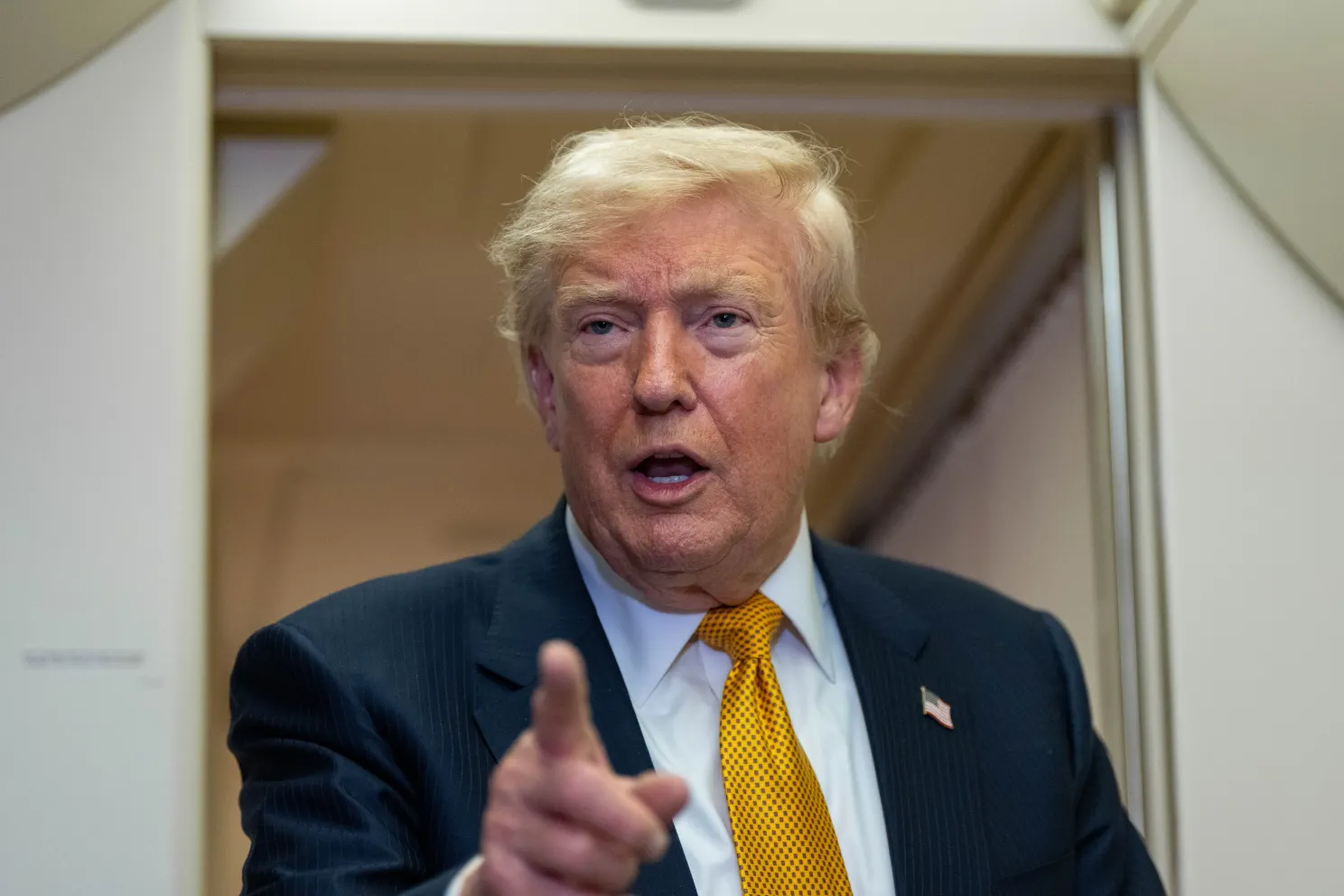 Trump spune că Putin este gata să oprească războiul: „Cred că poate fi semnat un acord în curând”