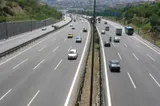 Restricții pe drumurile din 35 de județe, luni și marți, din cauza codului roșu de caniculă