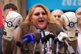 Diana Șoșoacă, trimisă în judecată în dosarul jurnalistei de la RAI Uno. Procurorii o acuză de lipsire de libertate
