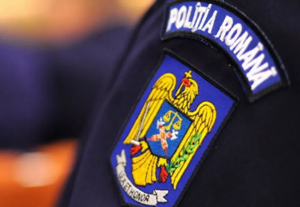 O persoană din județul Mehedinți va fi sancționată de polițiștii bistrițeni după ce a postat pe o pagină de pe Facebook un material cu caracter electoral