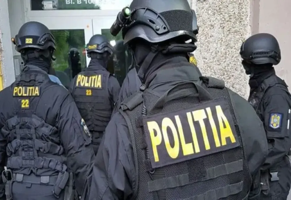 Grupare de cămătari din Gorj şi Mehedinţi, destructurată de poliţişti