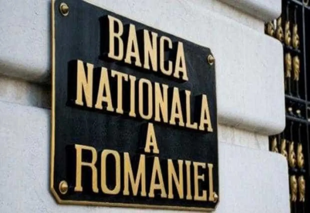Avertisment BNR: Populația își achită datoriile