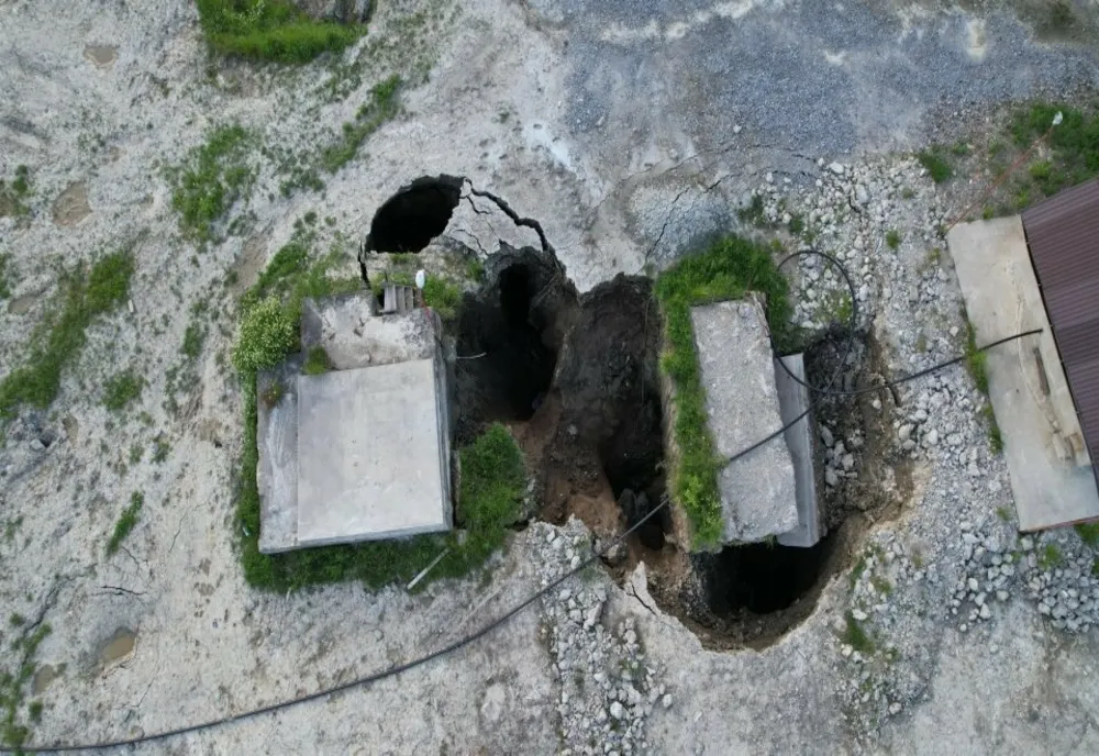 DEZASTRU LA PRAID: CURSURI ȘCOLARE SUSPENDATE ÎN MAI MULTE LOCALITĂȚI MUREȘENE DIN CAUZA SALINITĂȚII APEI