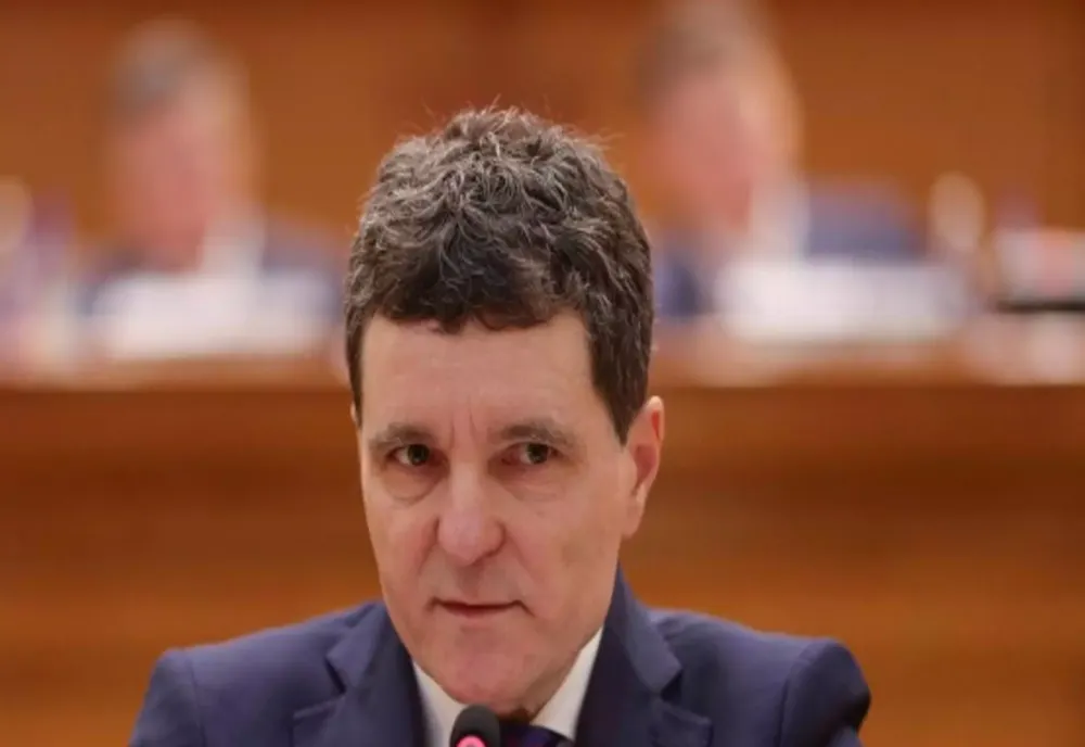 Nicușor Dan convoacă presa la ora 14:00, după ce a fost „îngropat” în dosare de către magistrați