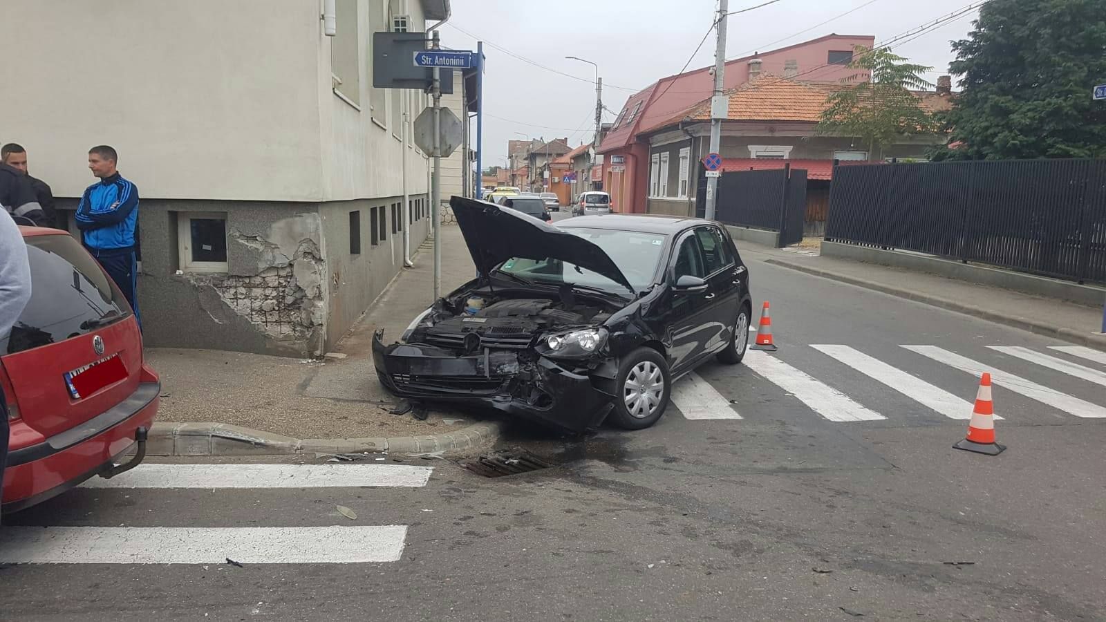 42910620_267940030504403_2087156236712673280_n