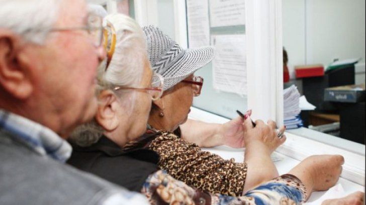 pensionari35374ghiseu