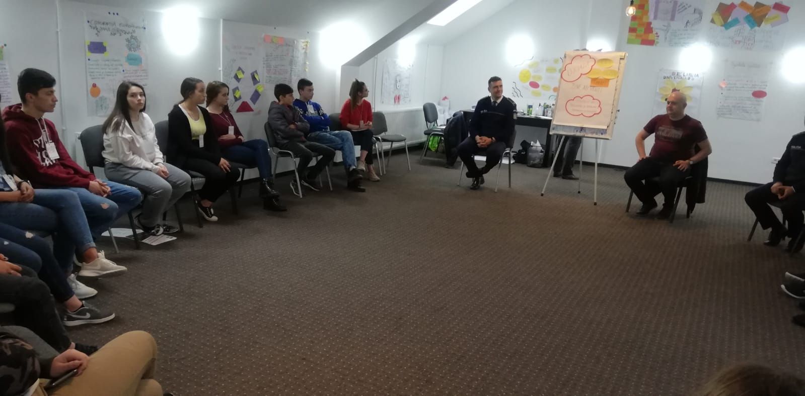 intalniri cu politia