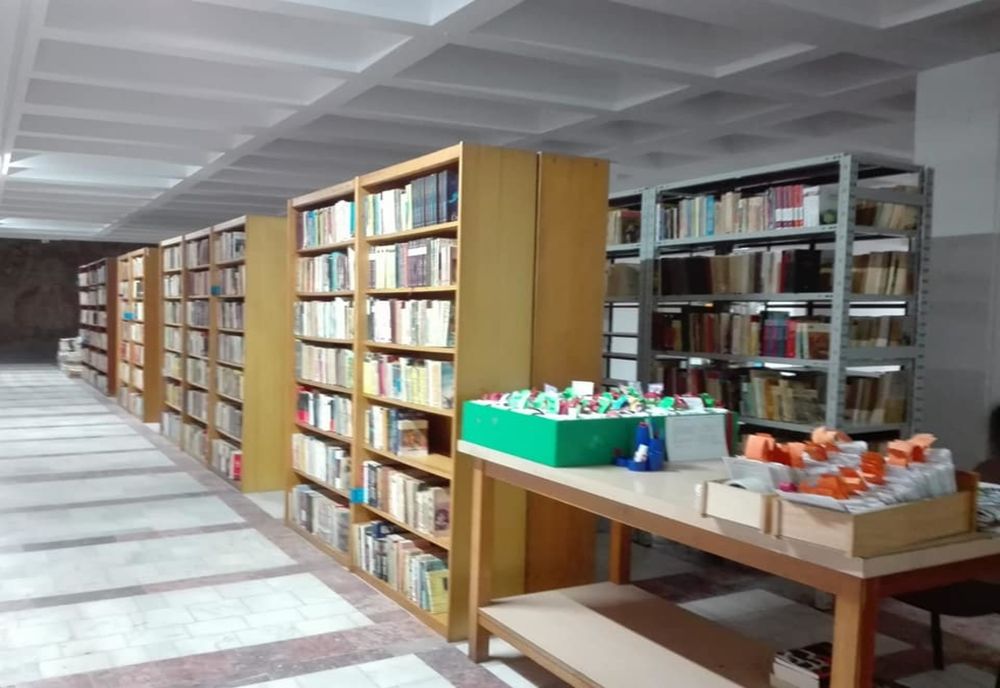 Biblioteca Județeană „I.G. Bibicescu” a deschis secțía împrumut de la Casa Tineretului