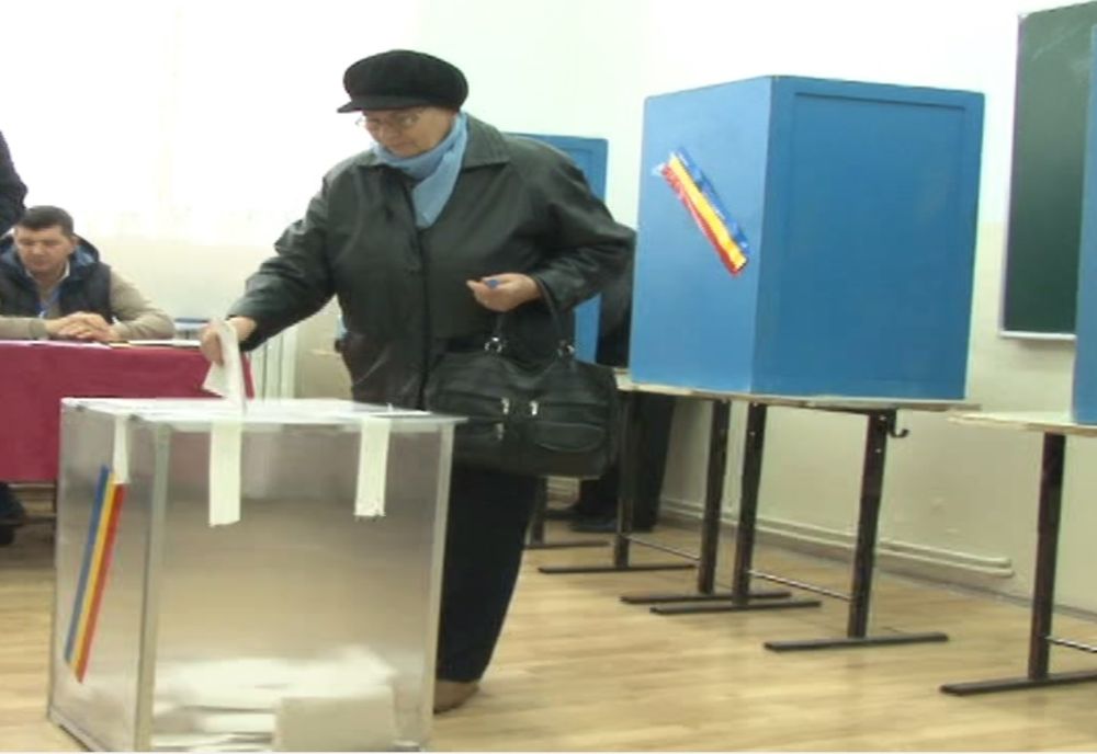PESTE 24.000 DE MEHEDINȚENI AU VOTAT PÂNA LA ORA 10:00