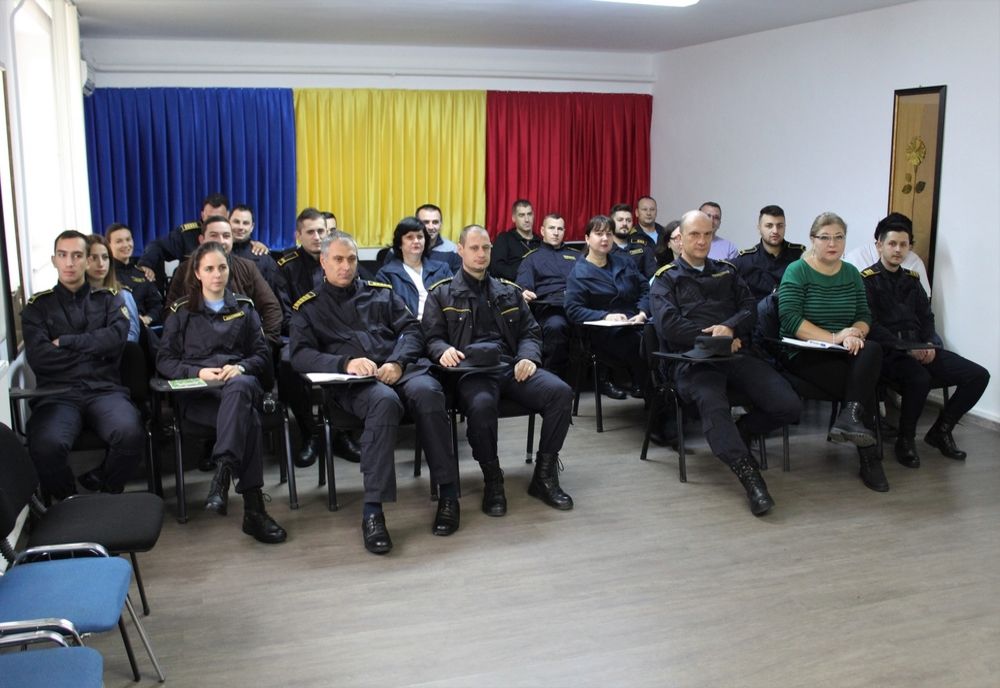 CONSILIERE ANTIDROG LA PUȘCĂRIE