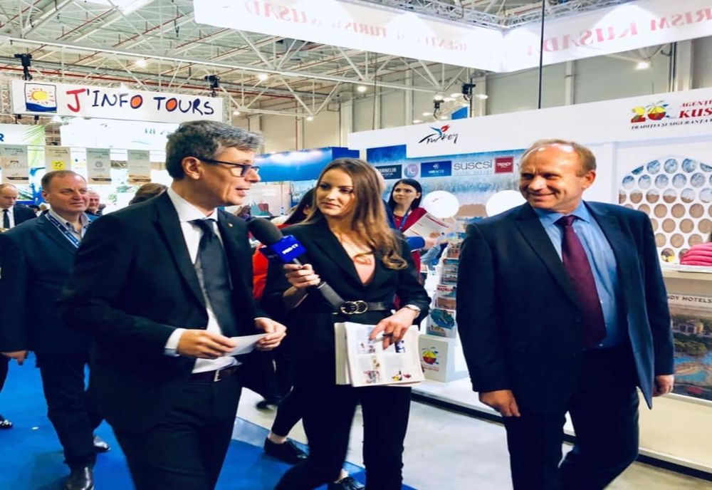 Ministrul Economiei: Mi se pare strigător la cer că județul Mehedinți nu este reprezentat cu un stand de turism