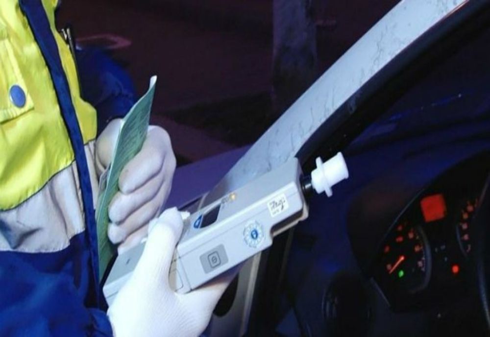 Un șofer din Mehedinți s-a ales cu dosar penal după ce a refuzat să i se preleveze mostre biologice