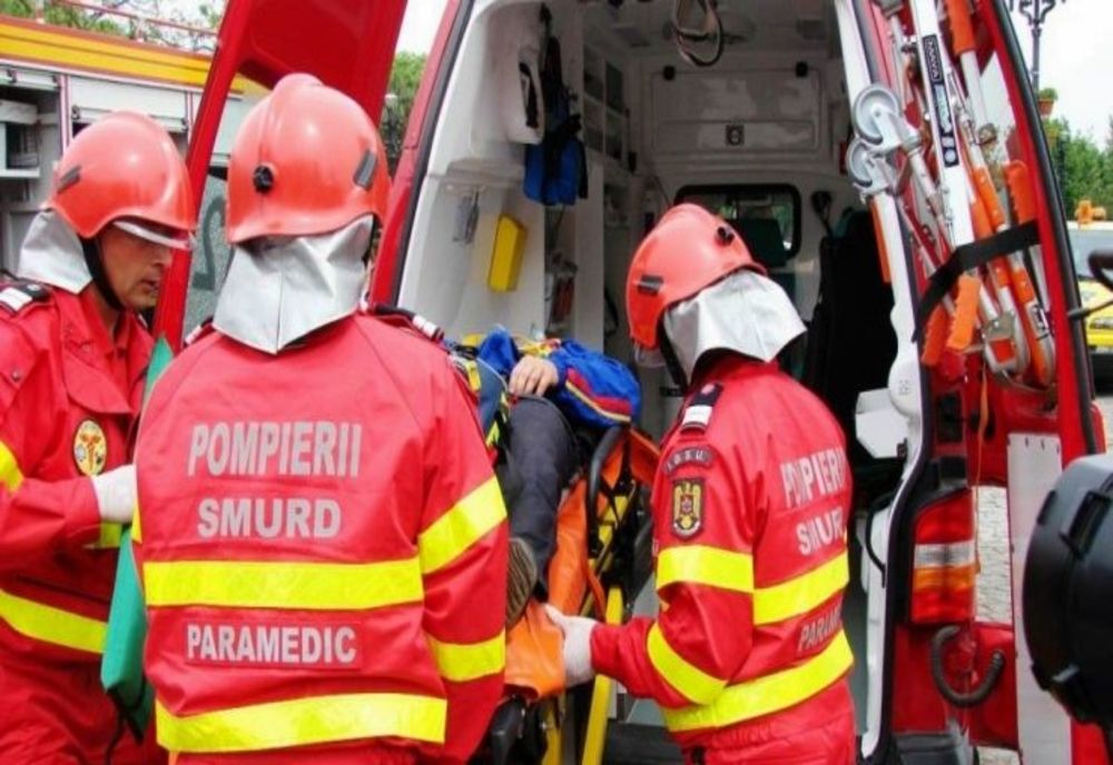 Trafic blocat pe DN 56A, în Mehedinți, din cauza unui accident de circulație 