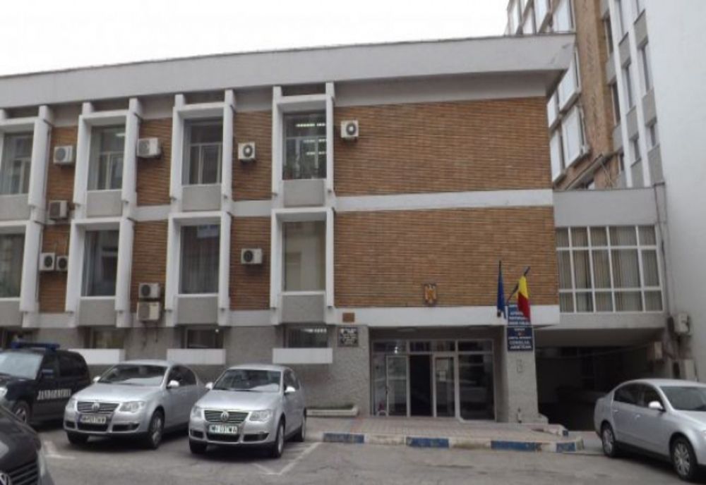 Motivul pentru care  Consiliul Județean Mehedinți nu rezolvă problema site-ului atacat de viruși 