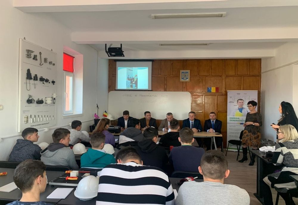 Laborator electric modern pentru elevii ”Ucenic Electrician” din Drobeta Turnu Severin