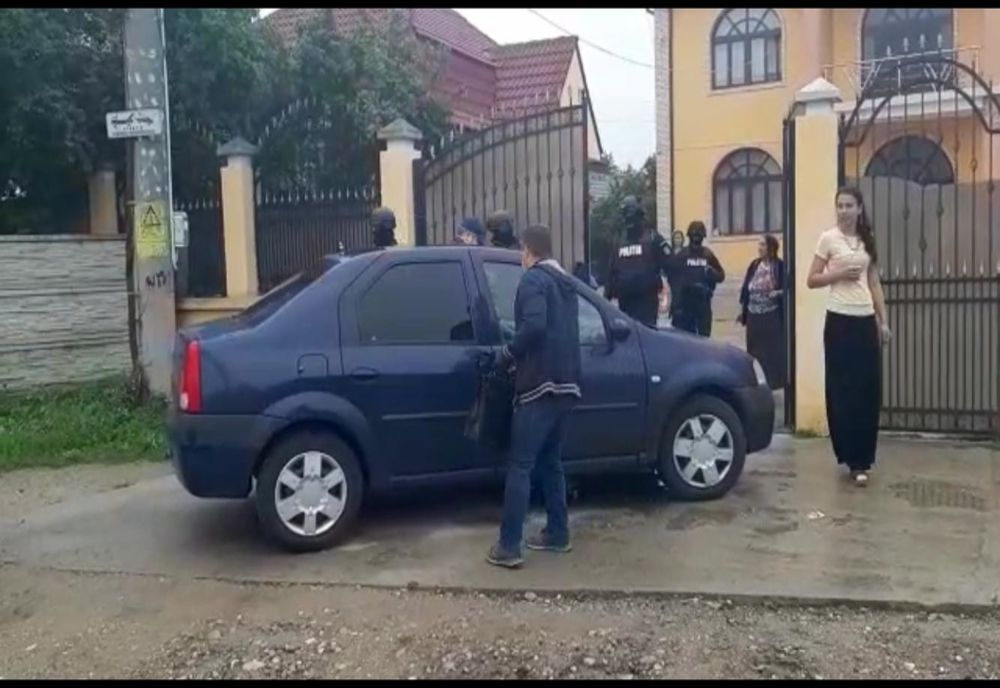  Percheziții la Strehaia într-un dosar ce privește  activităţi fictive de reciclare a deşeurilor din ambalaj  