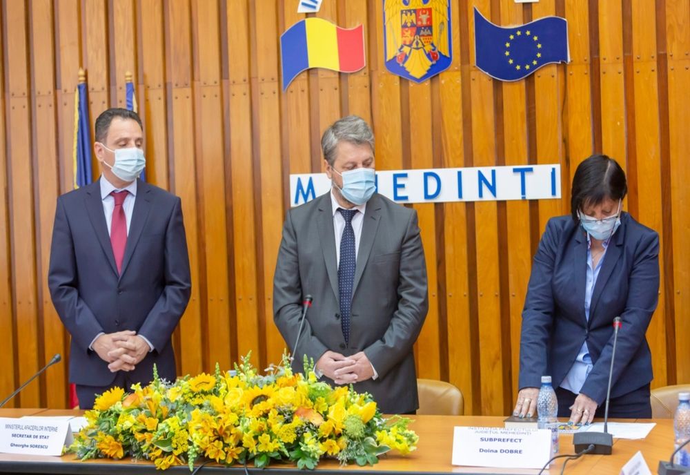 Noul subprefect de Mehedinți a fost astăzi instalat în funcție