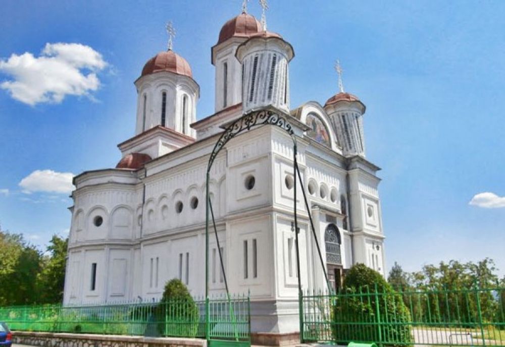 Hramul de vară al bisericii Grecescu din Drobeta Turnu Severin