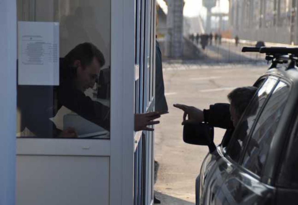 Trafic reluat în unele puncte de frontieră din Mehedinți 