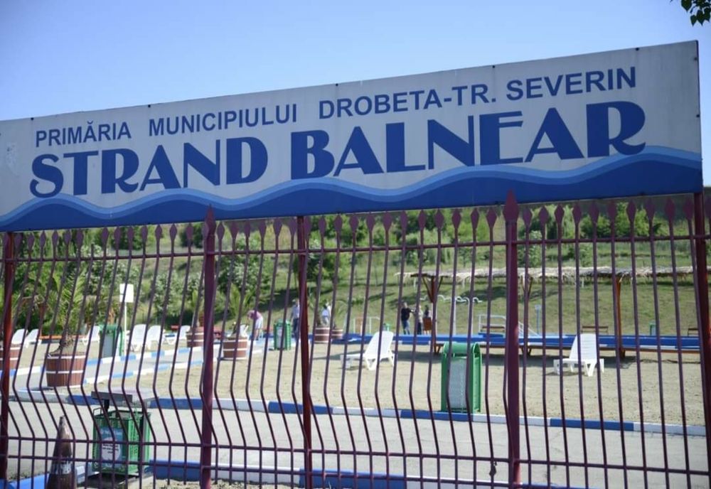 Ștrandul municipal de la Schela a fost deschis