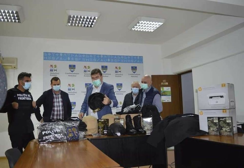 Echipamente pentru polițiștii de frontieră, jandarmii mehedințeni și polițiștii locali