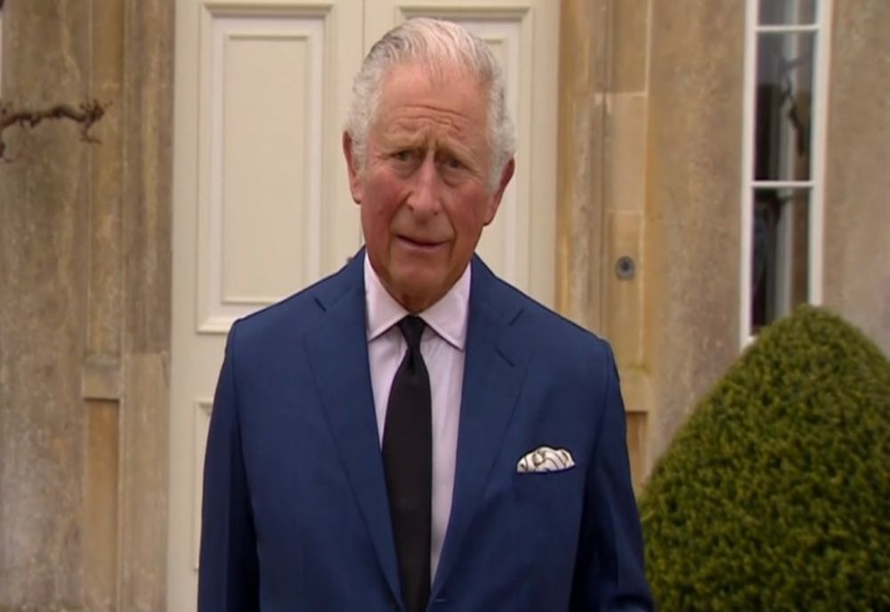 Zeci de membri ai personalului regelui Charles al III-lea vor fi concediați