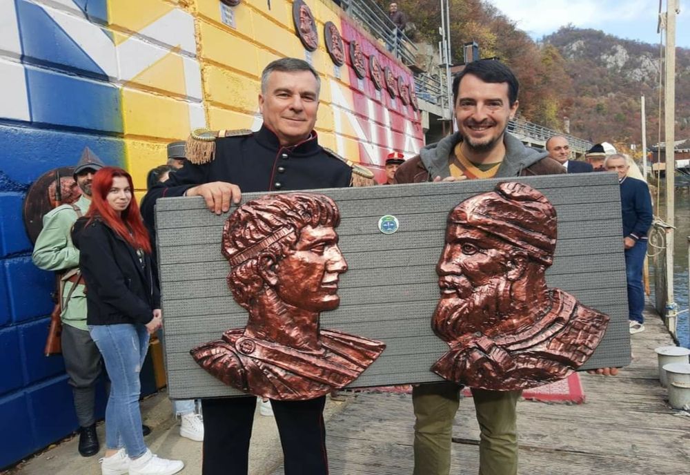 Personalități istorice și Lupul Dacic în cel mai spectaculos loc de pe Dunăre