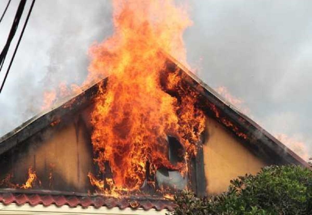 Două incendii în aceeași zi în Severin