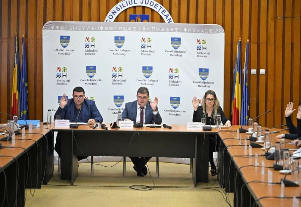 Turismul, prioritar în Mehedinți. Consiliul Județean a elaborat „Strategia de Dezvoltare a Județului Mehedinți 2021-2027”