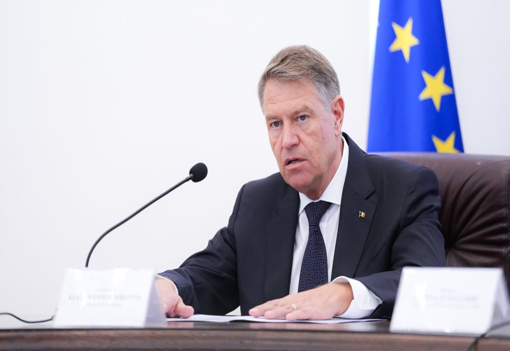 Klaus Iohannis: „Cât timp voi avea un cuvânt de spus, nu vor exista tăieri de salarii! Nu există nicio GAURĂ”