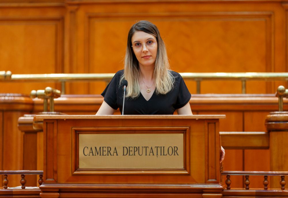MOȚIUNEA SIMPLĂ ÎMPOTRIVA MINISTRULUI MEDIULUI, DEPUSĂ DE AUR, VA FI DEZBĂTUTĂ ASTĂZI