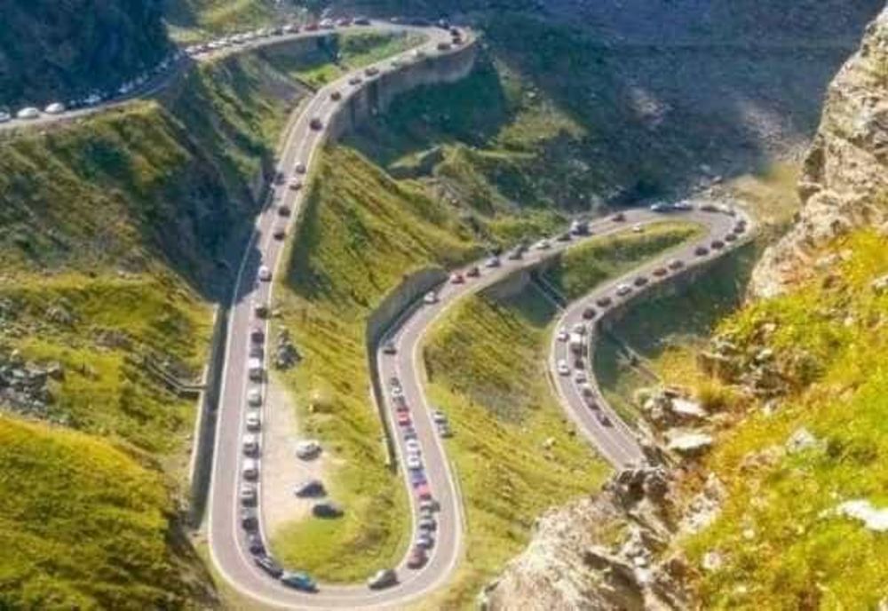 ÎNCHIDERI TEMPORARE ALE CIRCULAȚIEI PE TRANSFĂGĂRĂȘAN, MARȚI ȘI MIERCURI