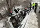 Accident pe DN57, cu o mașină răsturnată în afara părții carosabile